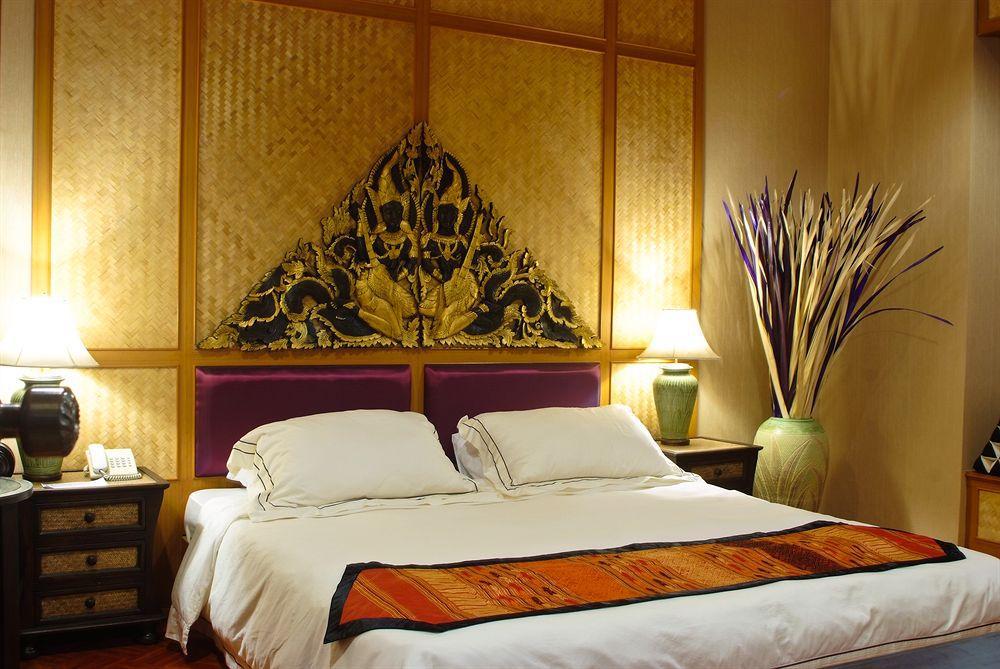 Coral Hotel Bangsaphan Bang Saphan Bagian luar foto