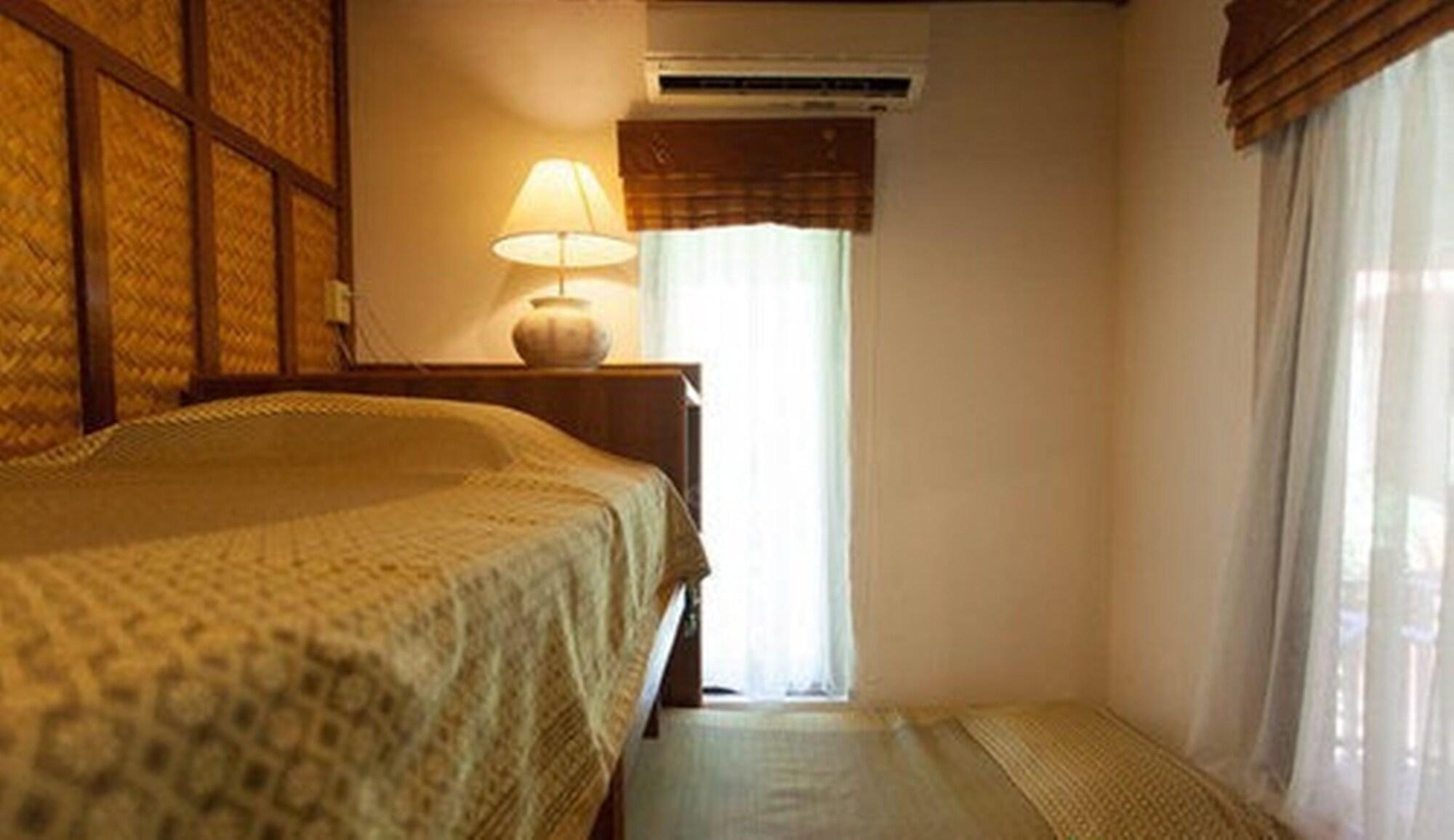 Coral Hotel Bangsaphan Bang Saphan Bagian luar foto