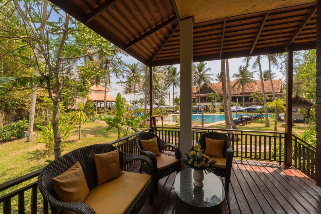 Coral Hotel Bangsaphan Bang Saphan Bagian luar foto