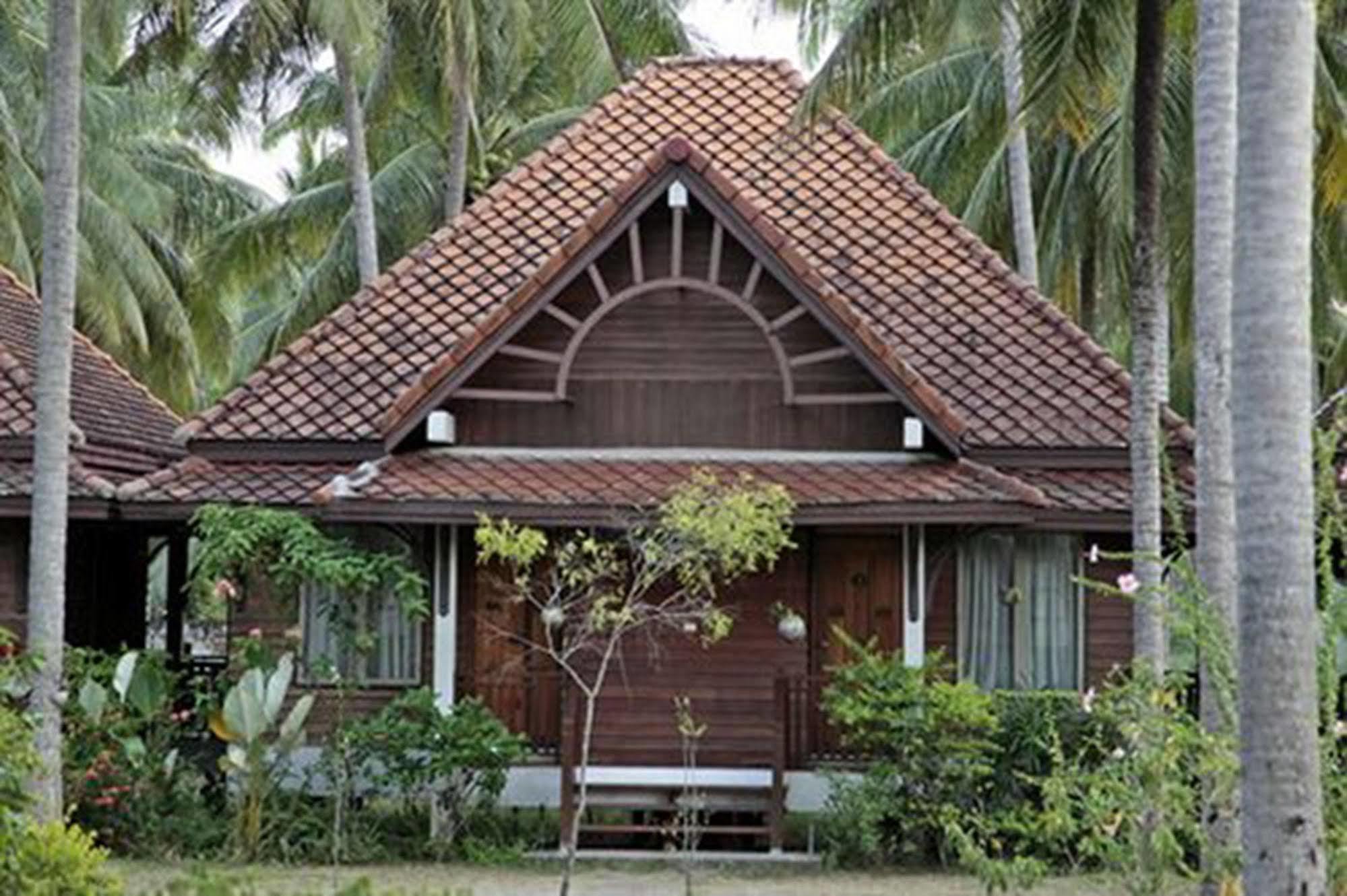 Coral Hotel Bangsaphan Bang Saphan Bagian luar foto
