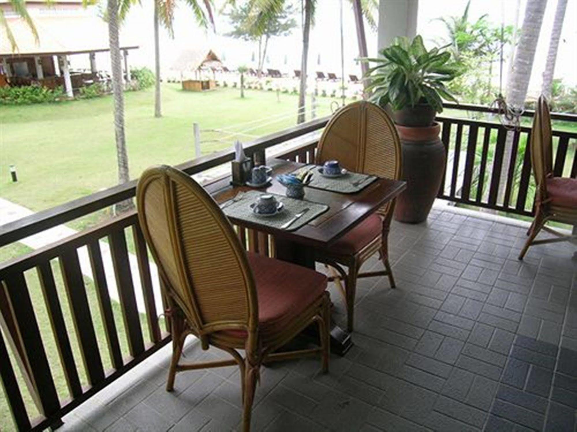 Coral Hotel Bangsaphan Bang Saphan Bagian luar foto